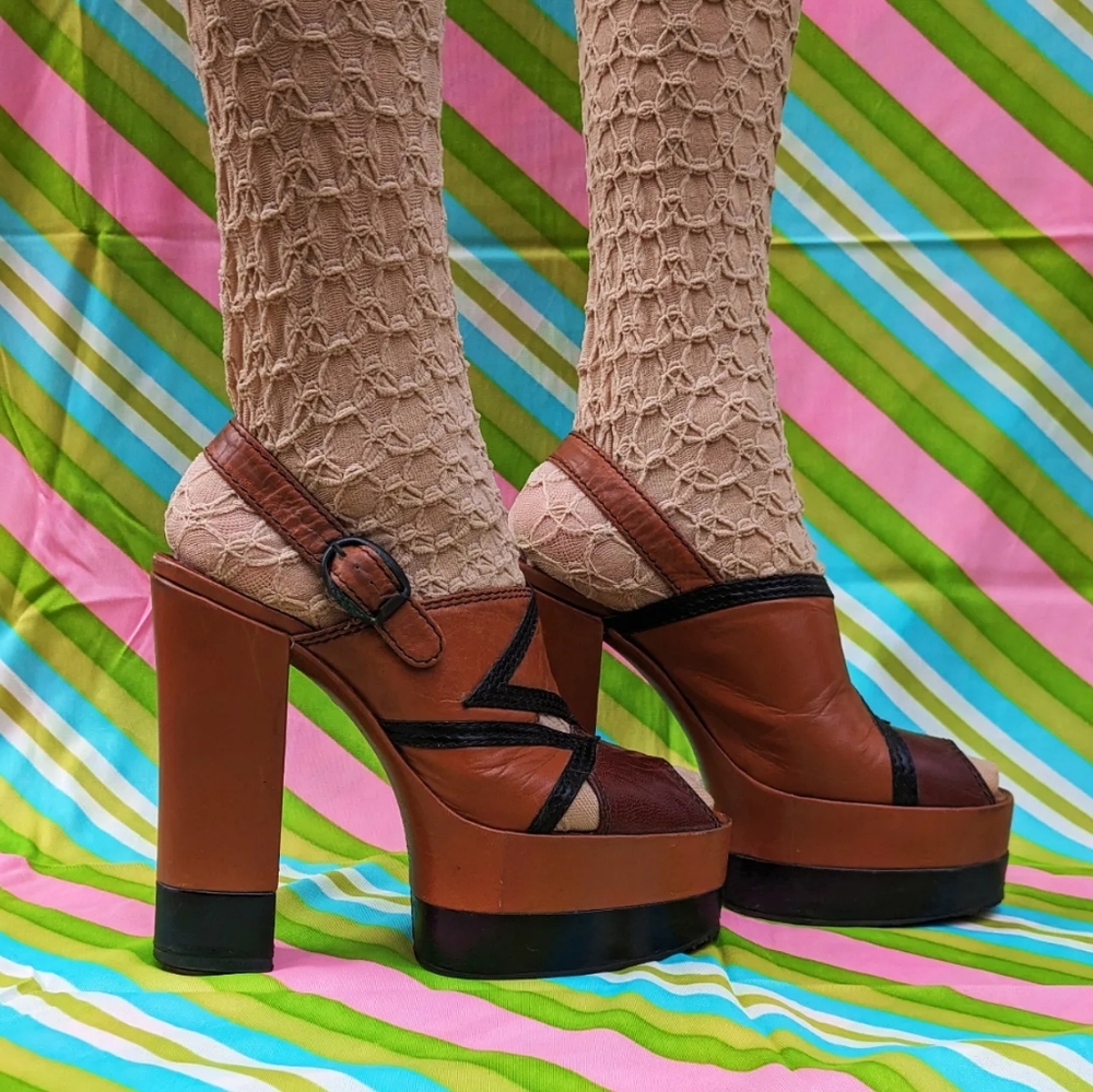 60s 70s vintage brown leather platform heels